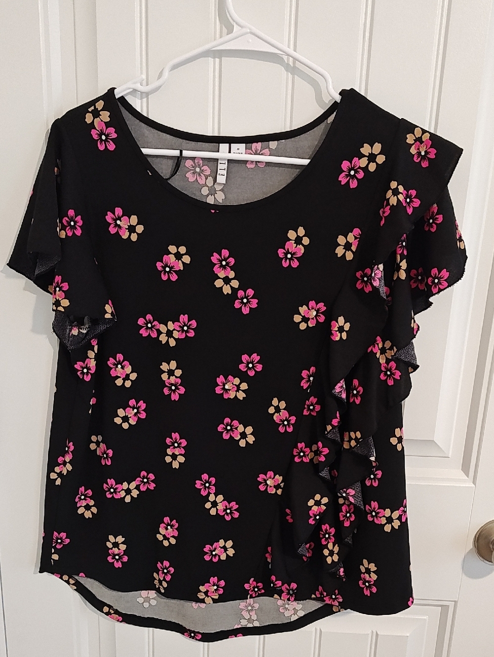 Elle Black With Pink Floral Print Ruffle Sleeve Blouse Medium